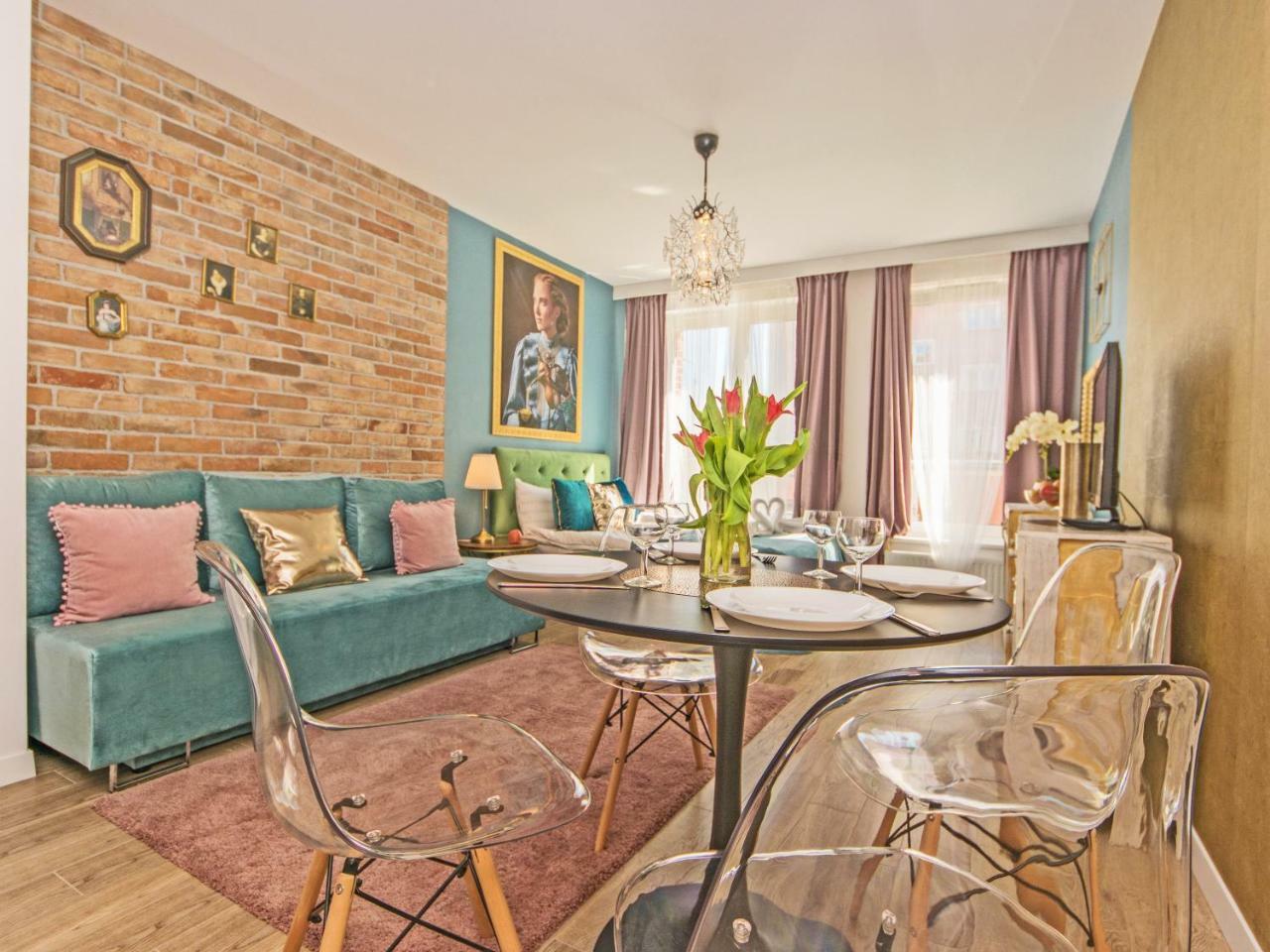Apartament Starogdanski 20 Ngoại thất bức ảnh