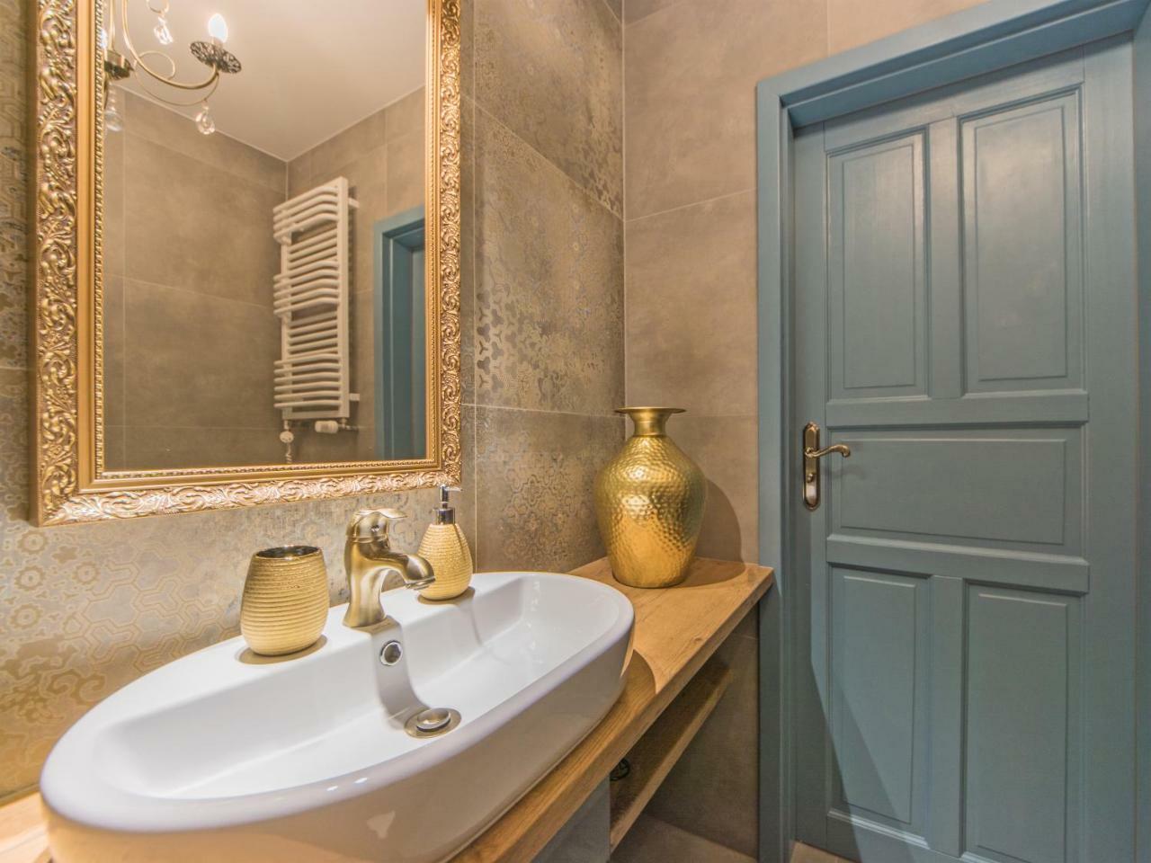 Apartament Starogdanski 20 Ngoại thất bức ảnh